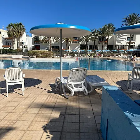 Costero Atardecer Dorado 아파트