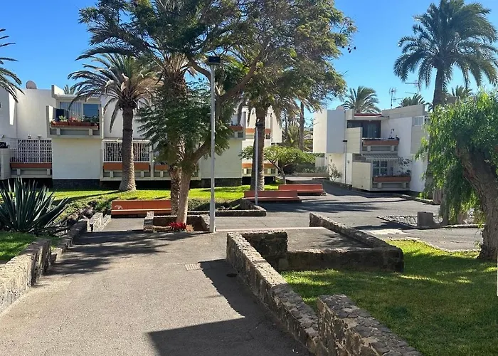 Costero Atardecer Dorado * Las Galletas