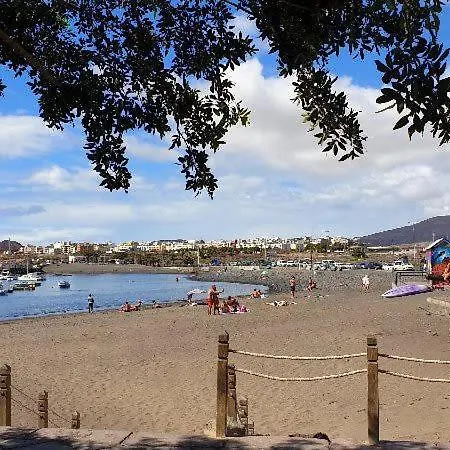 Costero Atardecer Dorado * Las Galletas